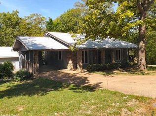 56 Okmulgee Dr, Cherokee Village, AR 72529