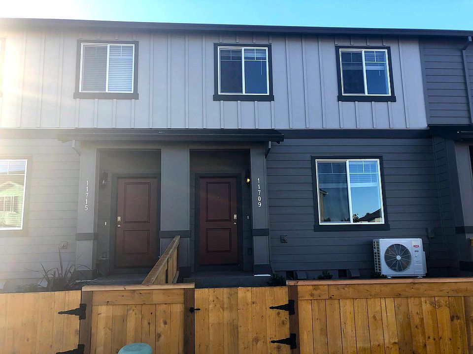 1st image of 11709 NE 22nd Way