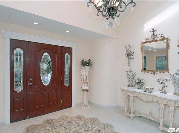 3rd image of 4 Haig Ct