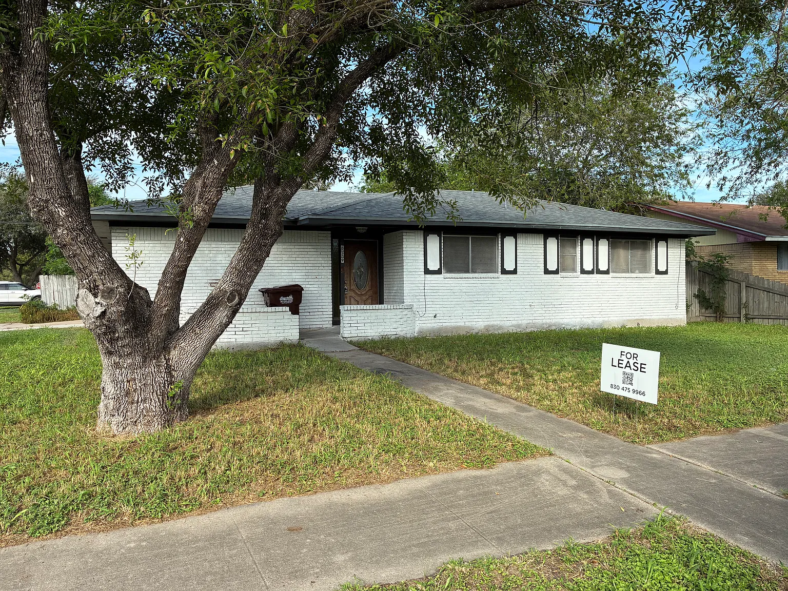4 bed, 1600 sqft, $1,800 — Photo 1