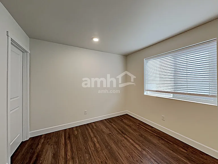 8220 125th St E — Photo 18
