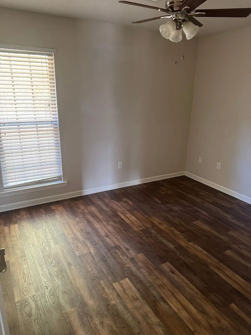6 Weatherwood Drive — Photo 3