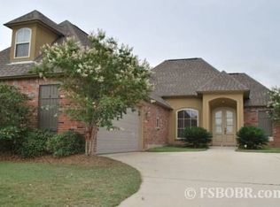 2040 Cypress Cove Ave, Zachary, LA 70791