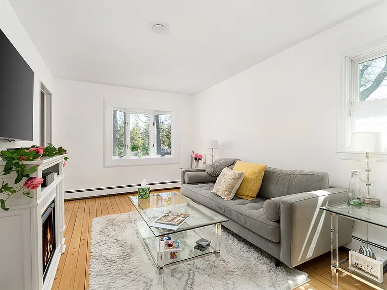 22 W End Ave — Photo 14