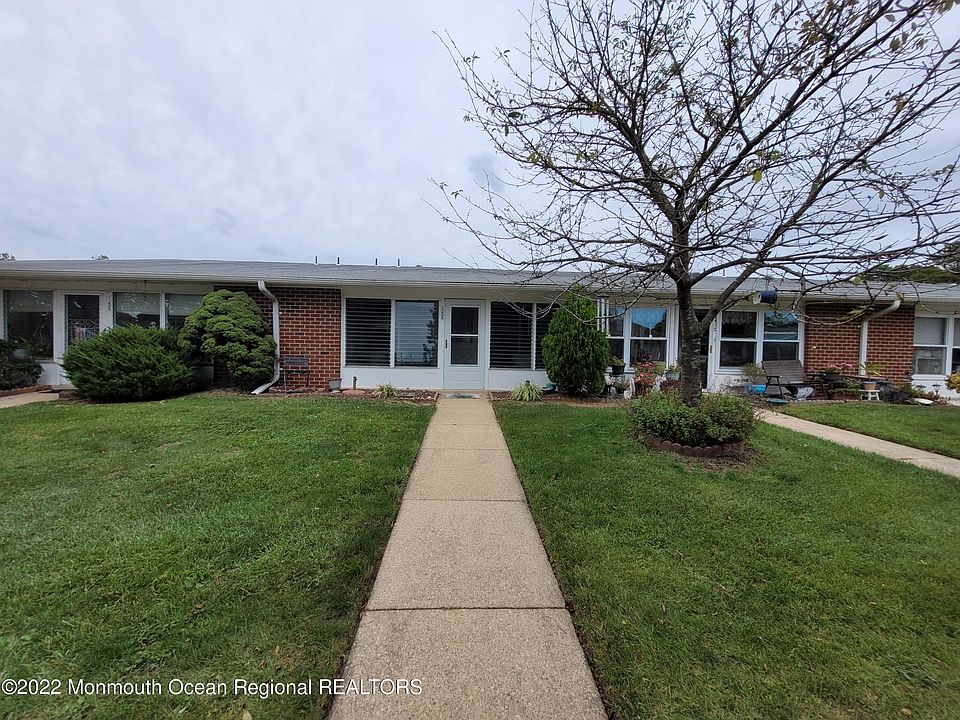 1st image of 1143B Argyll Cir