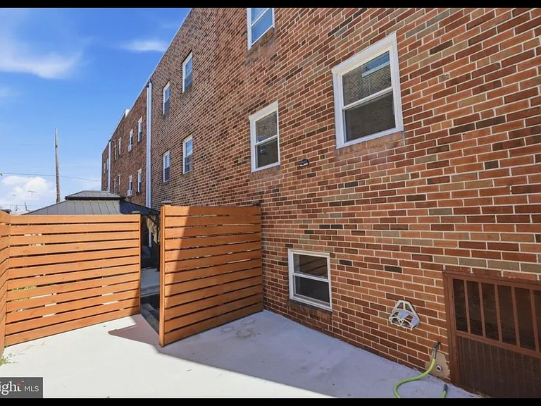 3408 Hess St #1 — Photo 18