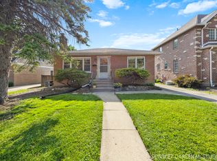 382 S Hawthorne Ave, Elmhurst, IL
