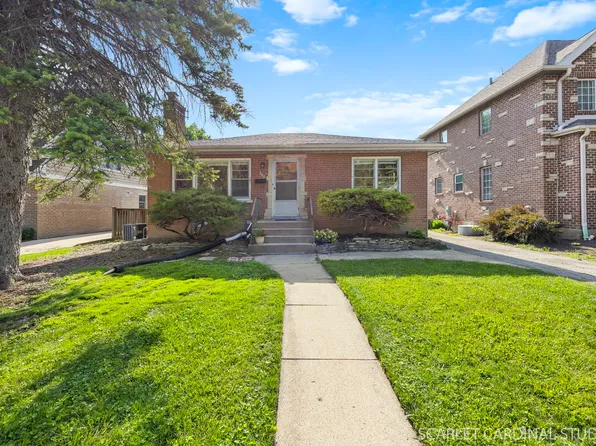 382 S Hawthorne Ave, Elmhurst, IL 60126