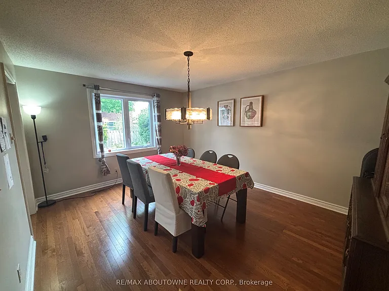 1284 Creekside Dr #MAIN — Photo 7