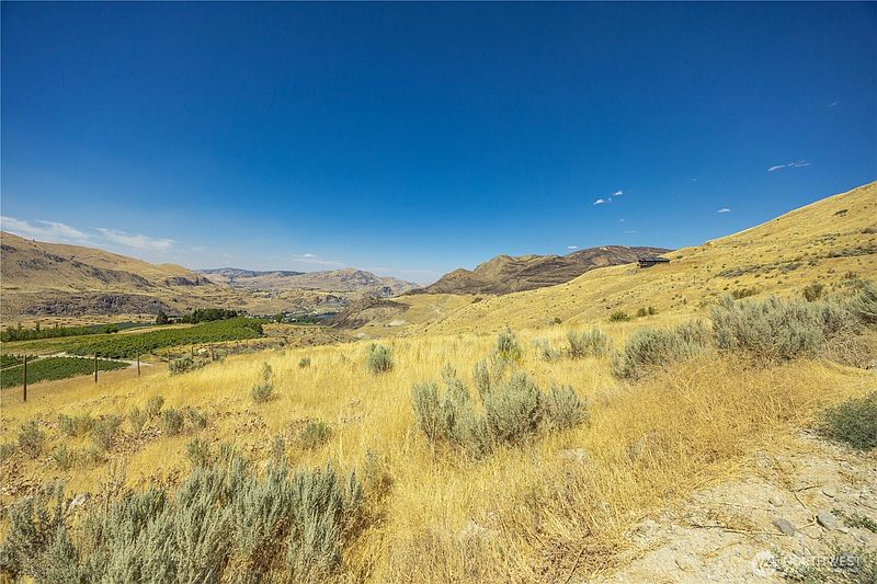 3rd image of 0 NHN Chelan Hills Road