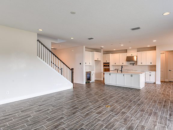 Westshore II Gourmet Kitchen Grand Room