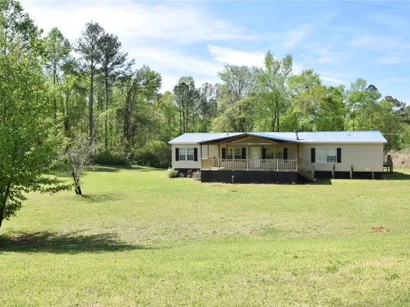 1033 County Road 250, Roanoke, AL 36274