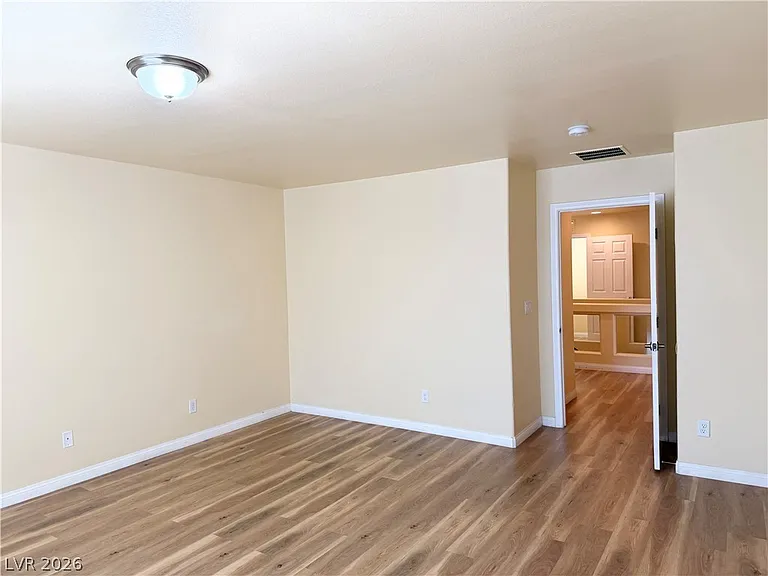 5889 Azzura Palms Ave — Photo 17