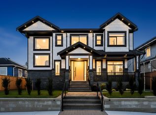 218 Osborne Ave, New Westminster, BC V3L 1Y8