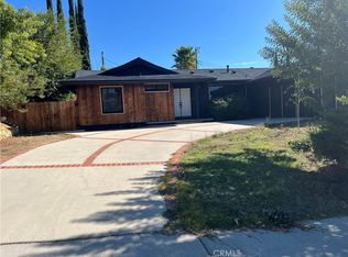 8324 Joan Ln, Canoga Park, CA 91304