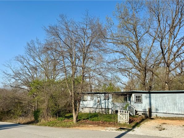 16300 Cardinal Rd, Bella Vista, AR 72715