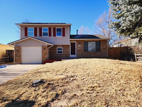 4870 Goulet Way Photo 1