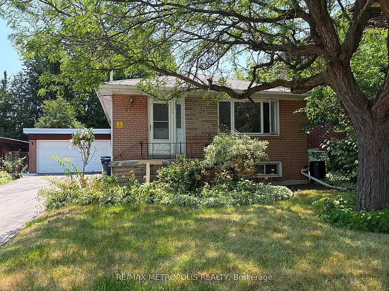 359 Patricia Ave #MAIN — Photo 1