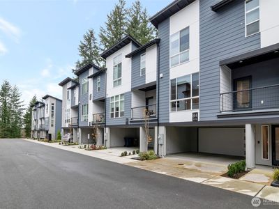 13710 Ash Way #B4, Everett, WA, 98204