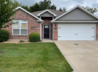 1803 Sideview Ln, Warrensburg, MO 64093