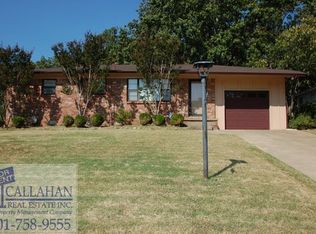 318 Steven Dr, Little Rock, AR 72205
