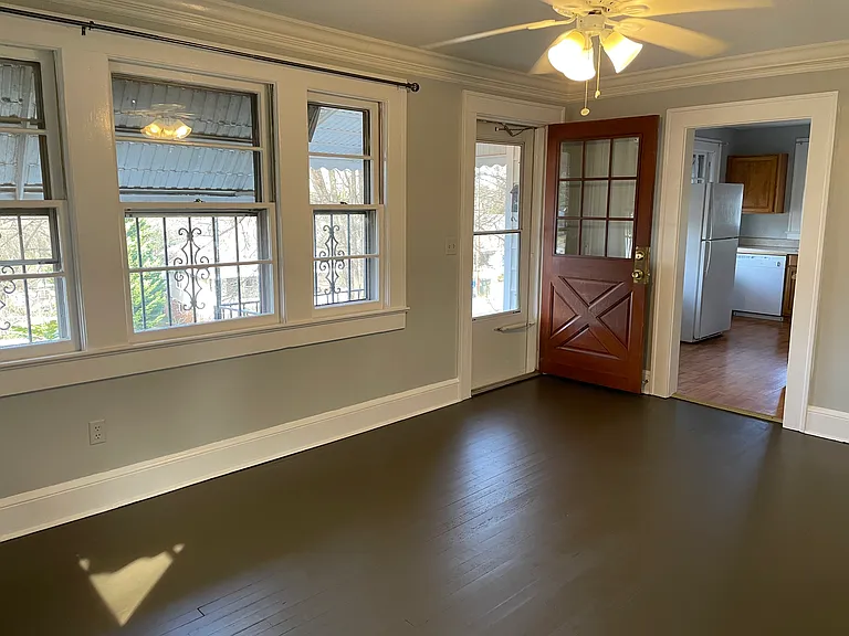 113 Haviland Ave — Photo 8