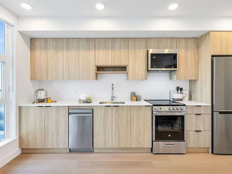 1490 W 32nd Ave — Photo 19