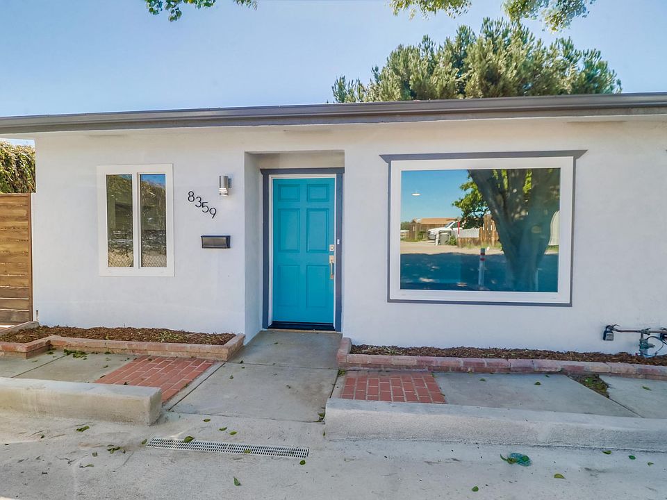 Unit 8359 - Front Entry