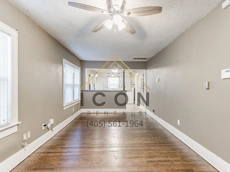 4802 N College Ave — Photo 4