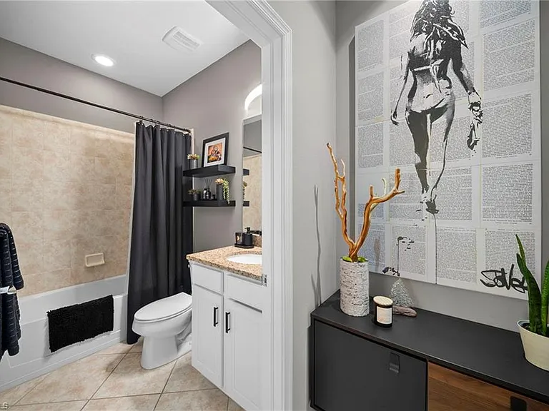 7052 Live Oak Dr — Photo 21