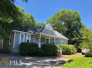 842 Senoia Rd, Tyrone, GA 30290