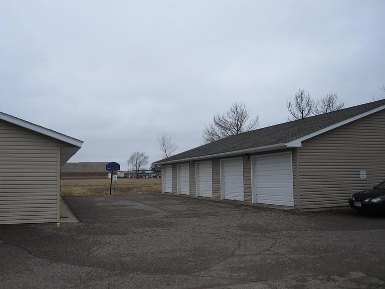 1380 Heritage Dr #6 — Photo 13