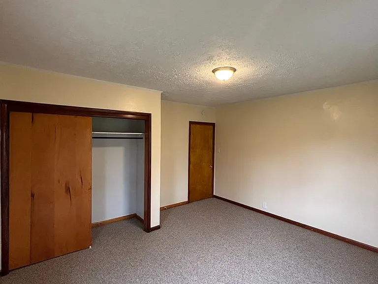 6617 Brackett Rd — Photo 13