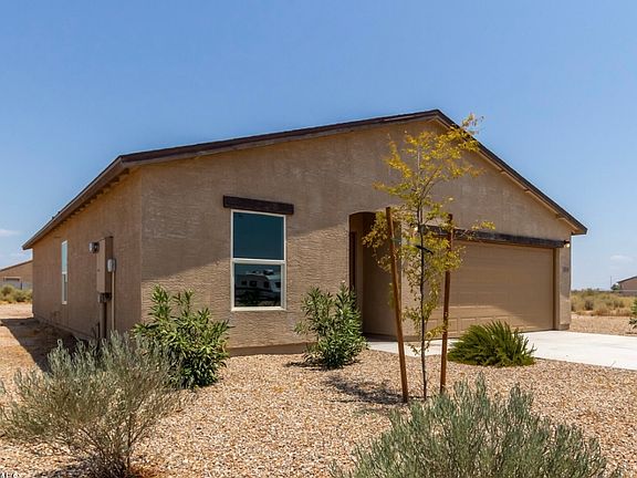 2nd image of 3715 N Bandelier Dr