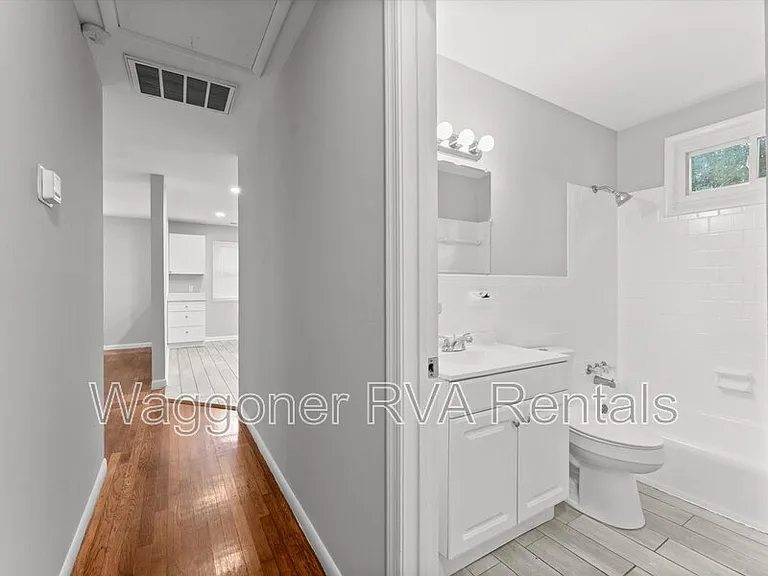 924 Kingsway Rd — Photo 38