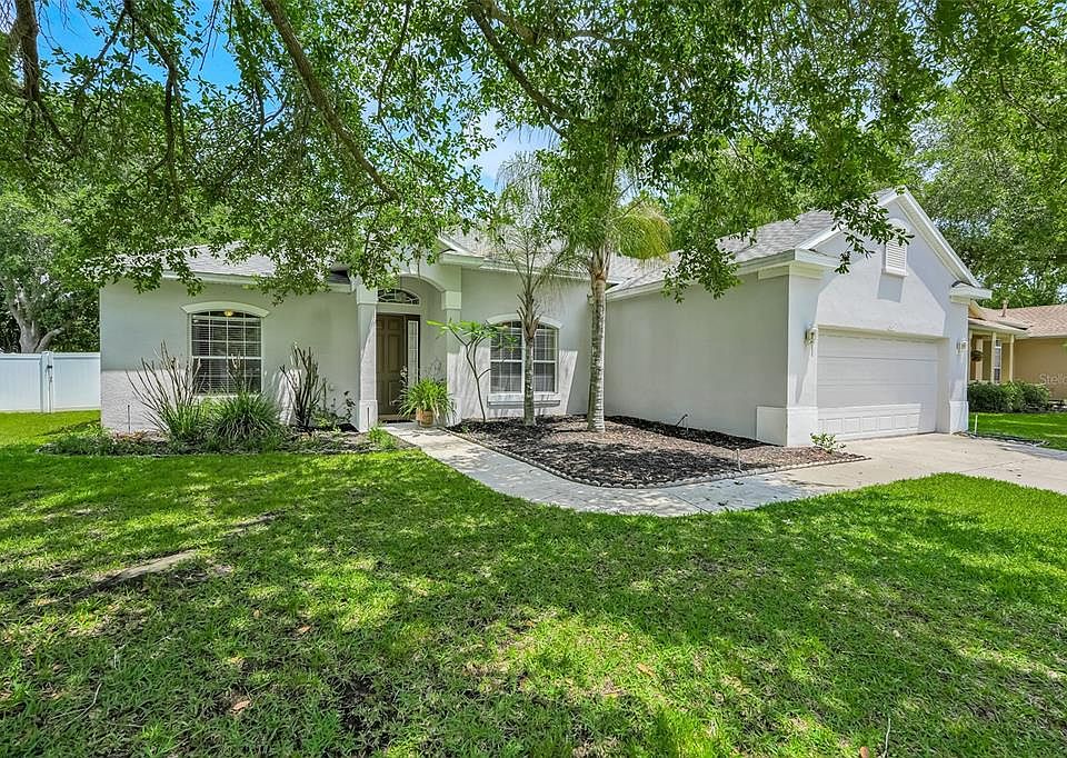1st image of 2947 MAJESTIC ISLE DRIVE