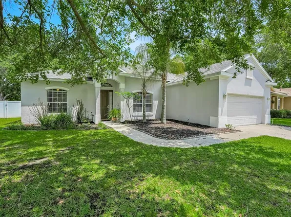 2947 Majestic Isle Dr, Clermont, FL 34711
