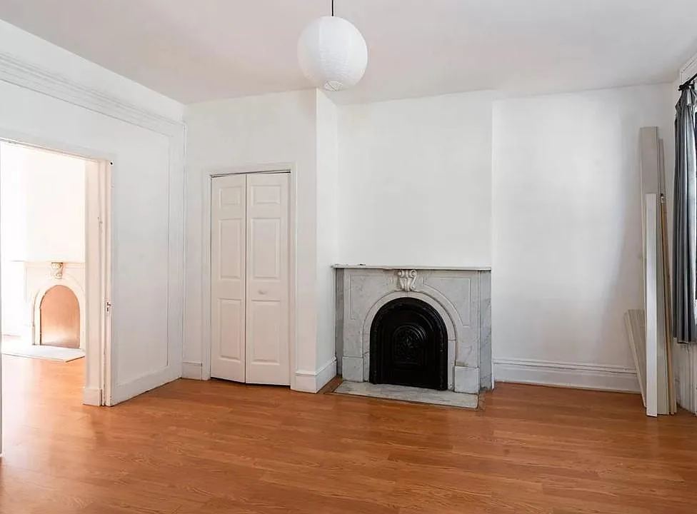 Building Photo - 330 Halladay St #1A