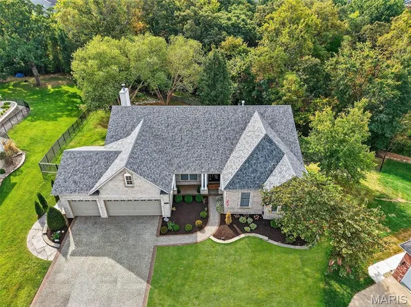 312 Peruque Ridge Ct, Wentzville, MO 63385