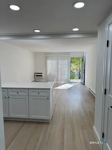 Studio, 1.0 bath, 513 sqft, $2,076 — Photo 3