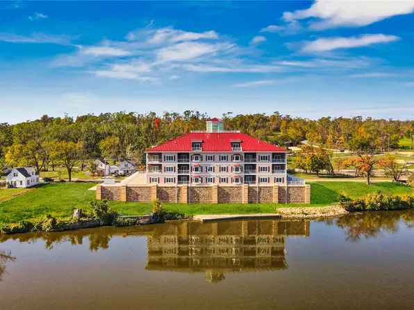 1871 Ellis Blvd NW #205, Cedar Rapids, IA 52405