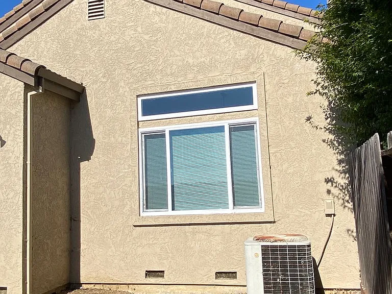 229 Potrero St — Photo 43