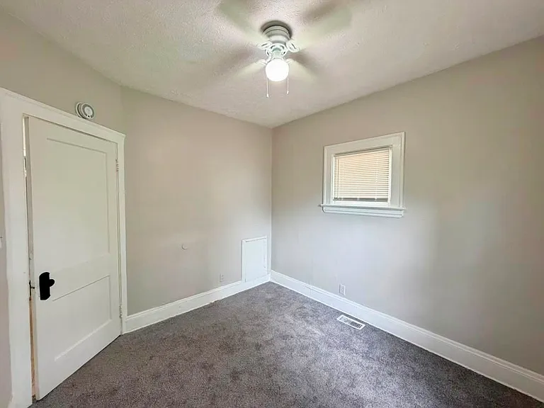 3454 E 118th St #1 — Photo 17