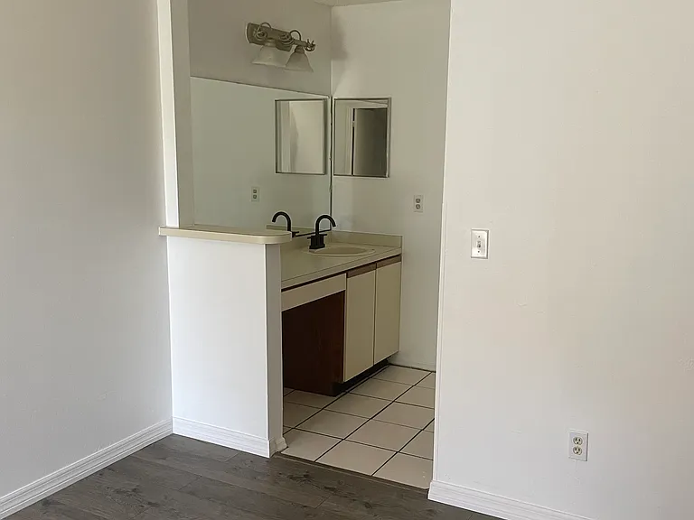 72 Silver Park Cir — Photo 12