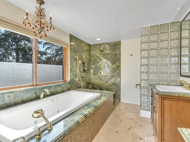 9824 Baden Ave — Photo 31