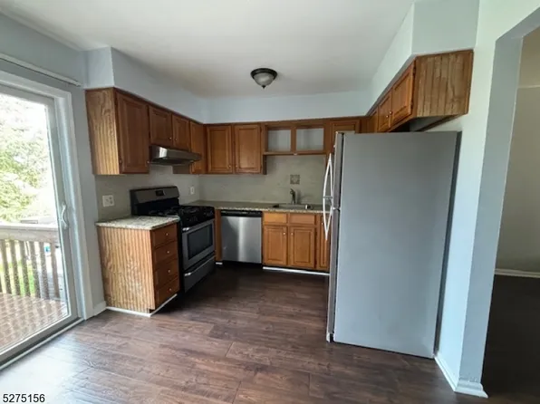 312 LARCH COURT, Raritan Twp., NJ 08822