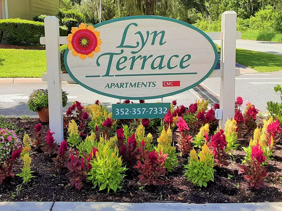 Lyn Terrace Apartments