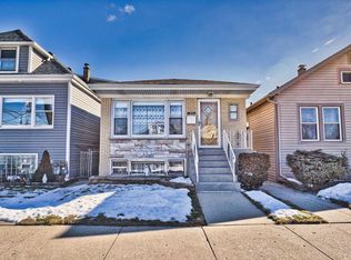 3945 N Neva Ave, Chicago, IL 60634