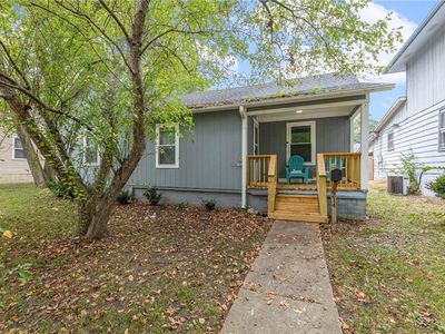 214 S Oak St, Ottawa, KS, 66067