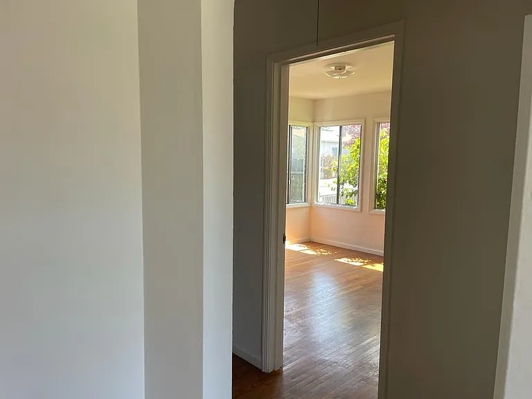 1398 Curtis St — Photo 17